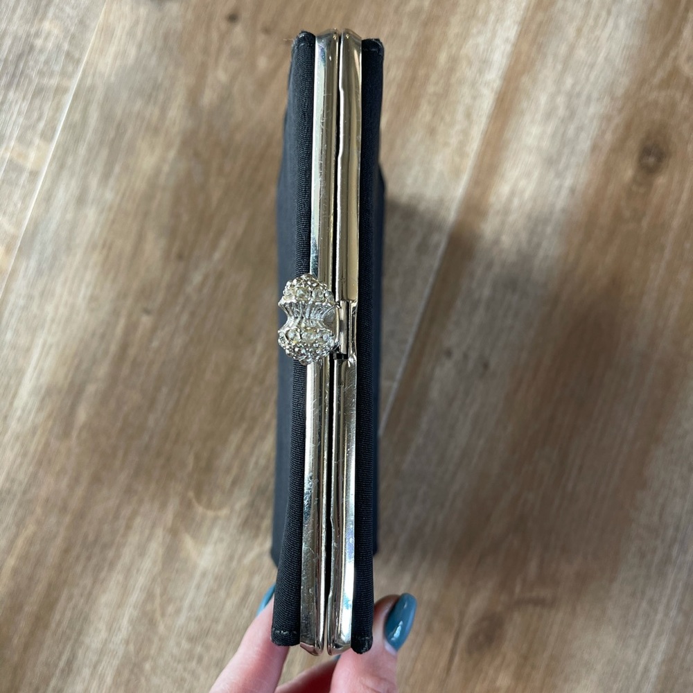 Vintage Clutch - Picture 3 of 6